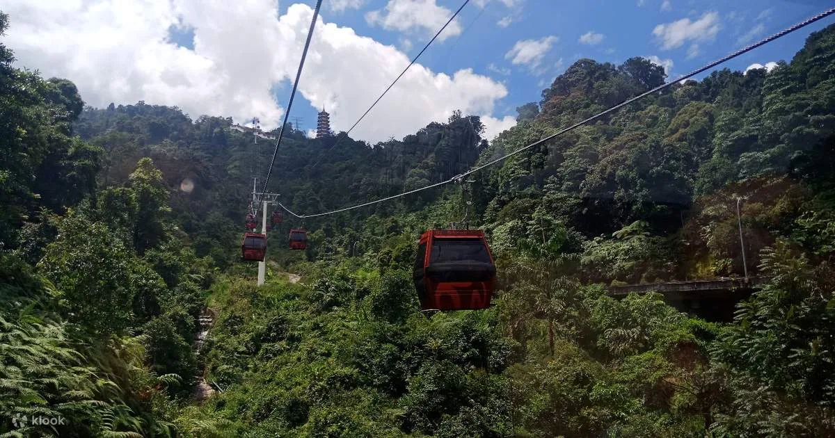 Genting Highlands and Batu Caves Day Tour