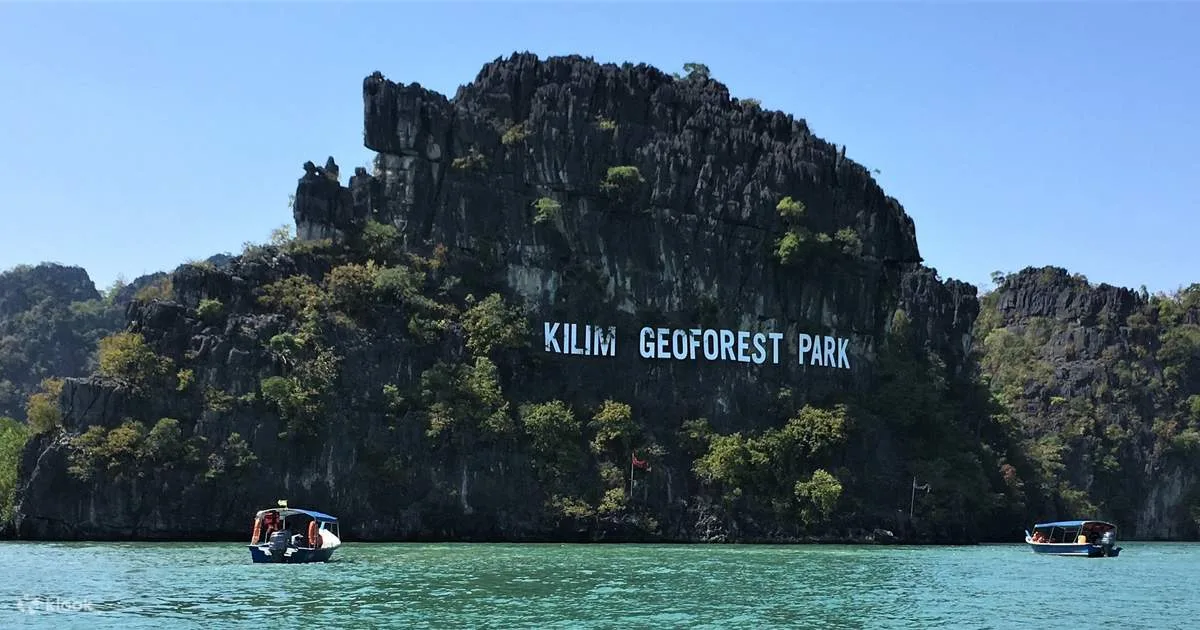 Tanjung Rhu Mangrove Tour in Langkawi