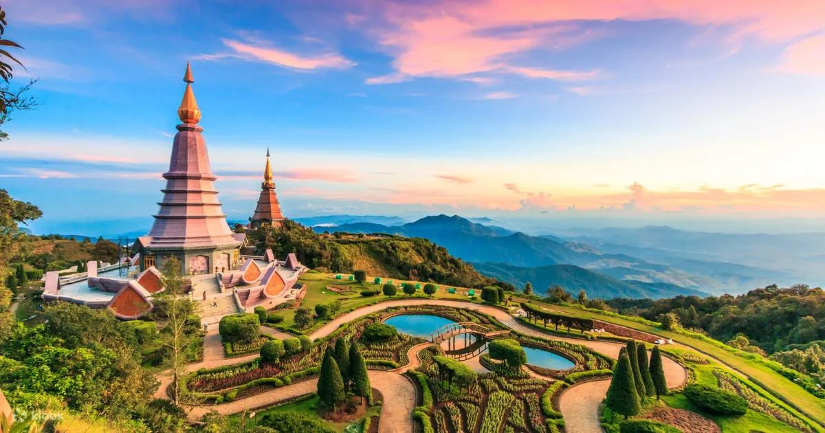 Doi Inthanon National Park Full Day Tour in Chiang Mai
