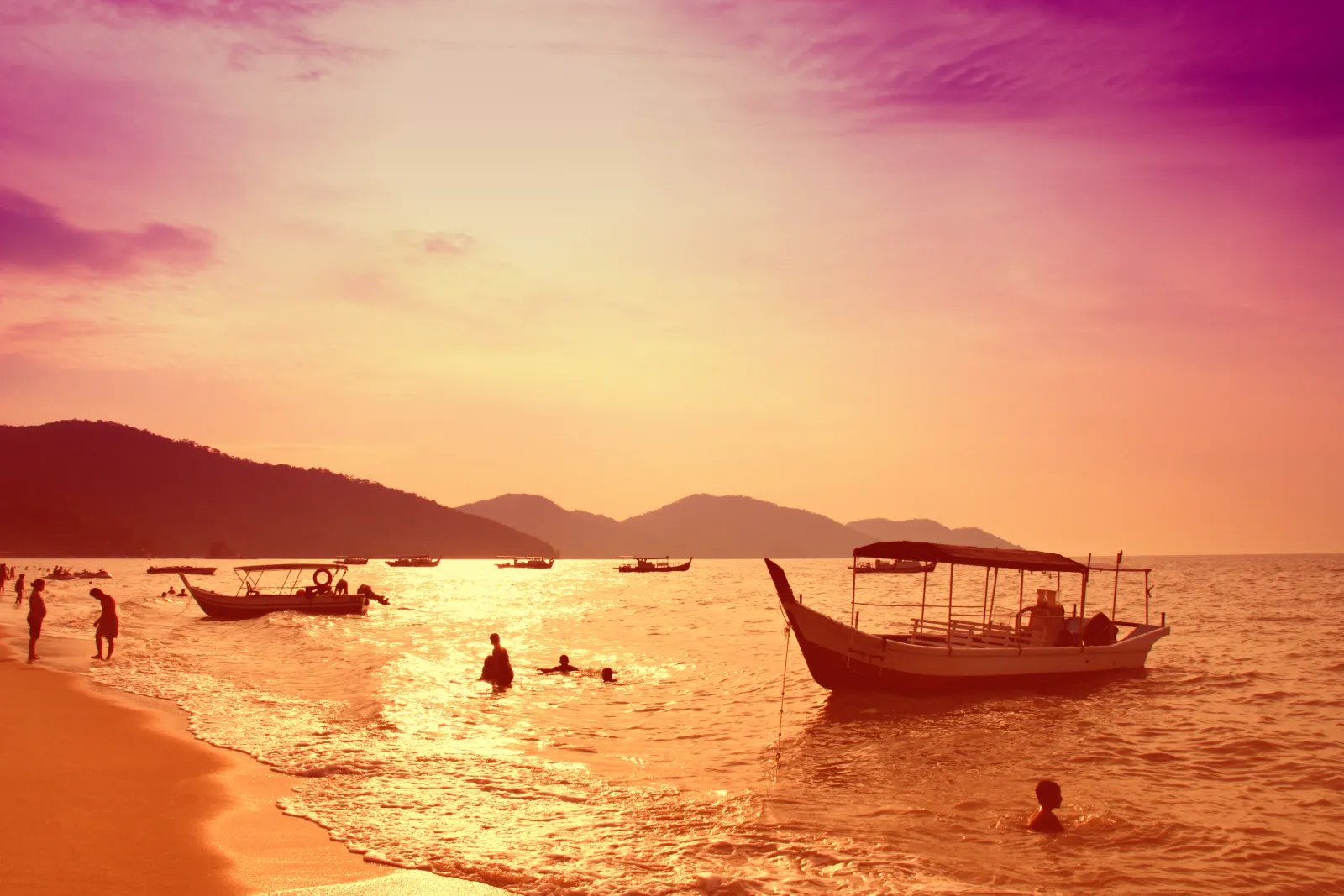 Sunset at Batu Ferringhi beach, Penang, Malaysia