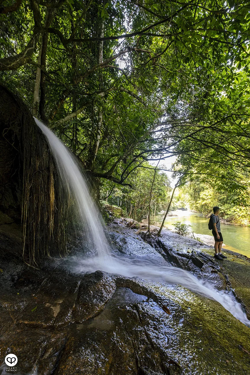 Cherandong Waterfall