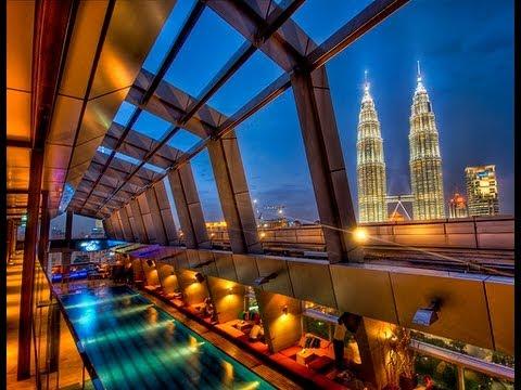 SkyBar @ Traders Hotel
